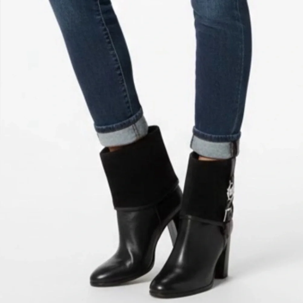Michael Kors step out